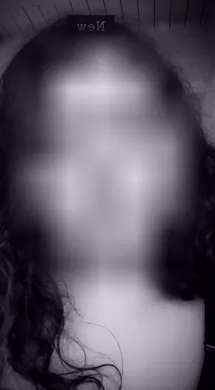 Karoline, 21
