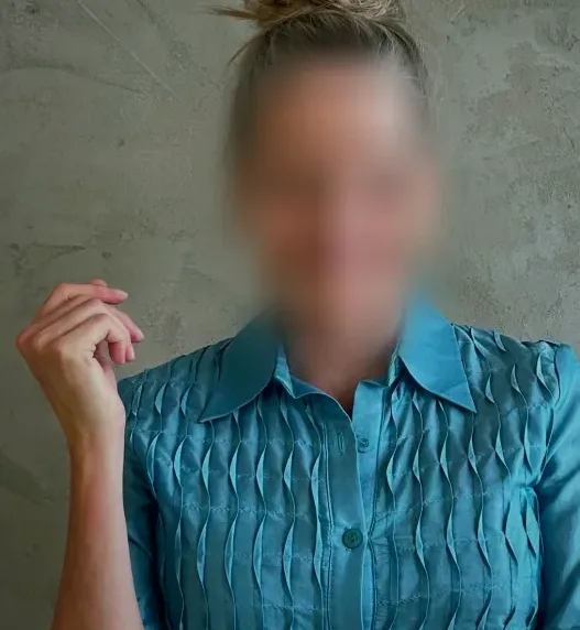 Signe, 39